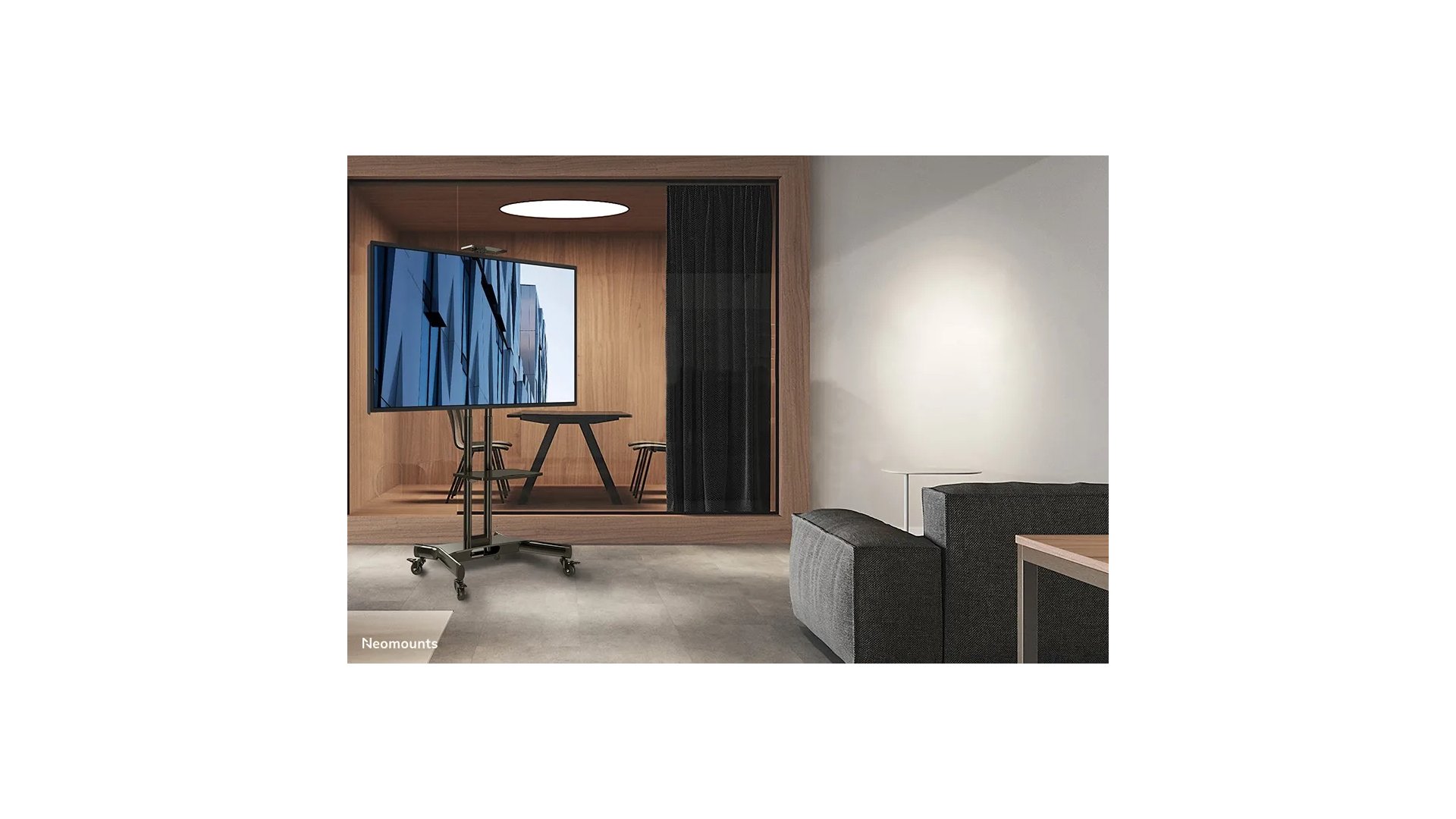 Mobilní stojan Neomounts NM-M1700BLACK pro monitory 65"-75"